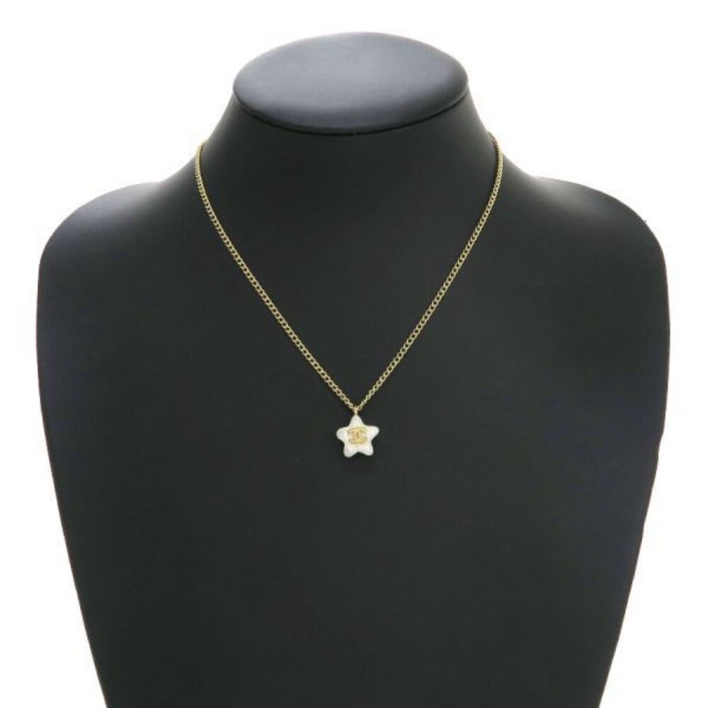 Chanel Necklace Gold Plated - Picture 8 of 8